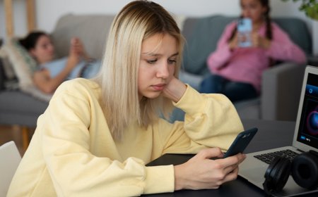 Dijital Çağın Yeni Hastalığı: Sosyal Medya Bağımlılığı Hem Bedeninizi Hem Ruhunuzu Tehdit Ediyor