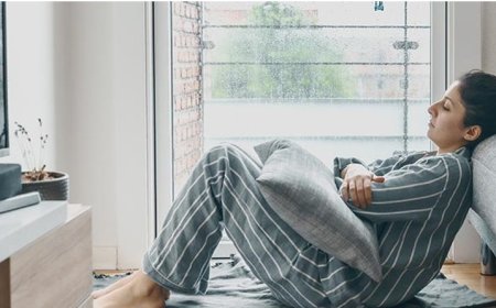 Evde Kalmak  Damgası Çöküyor: Evlilik Baskısının Görünmeyen Psikolojisi