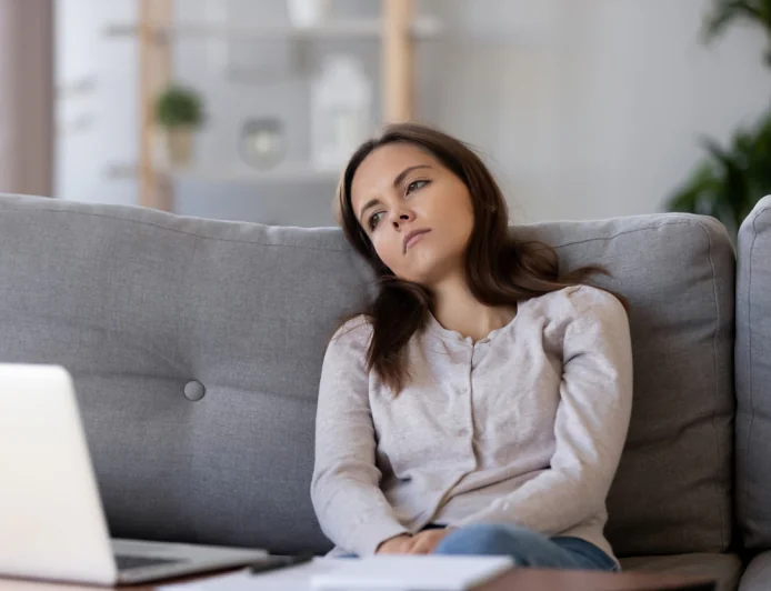 Fonksiyonel donma nedir? Beynin aşırı strese verdiği savunma tepkisi